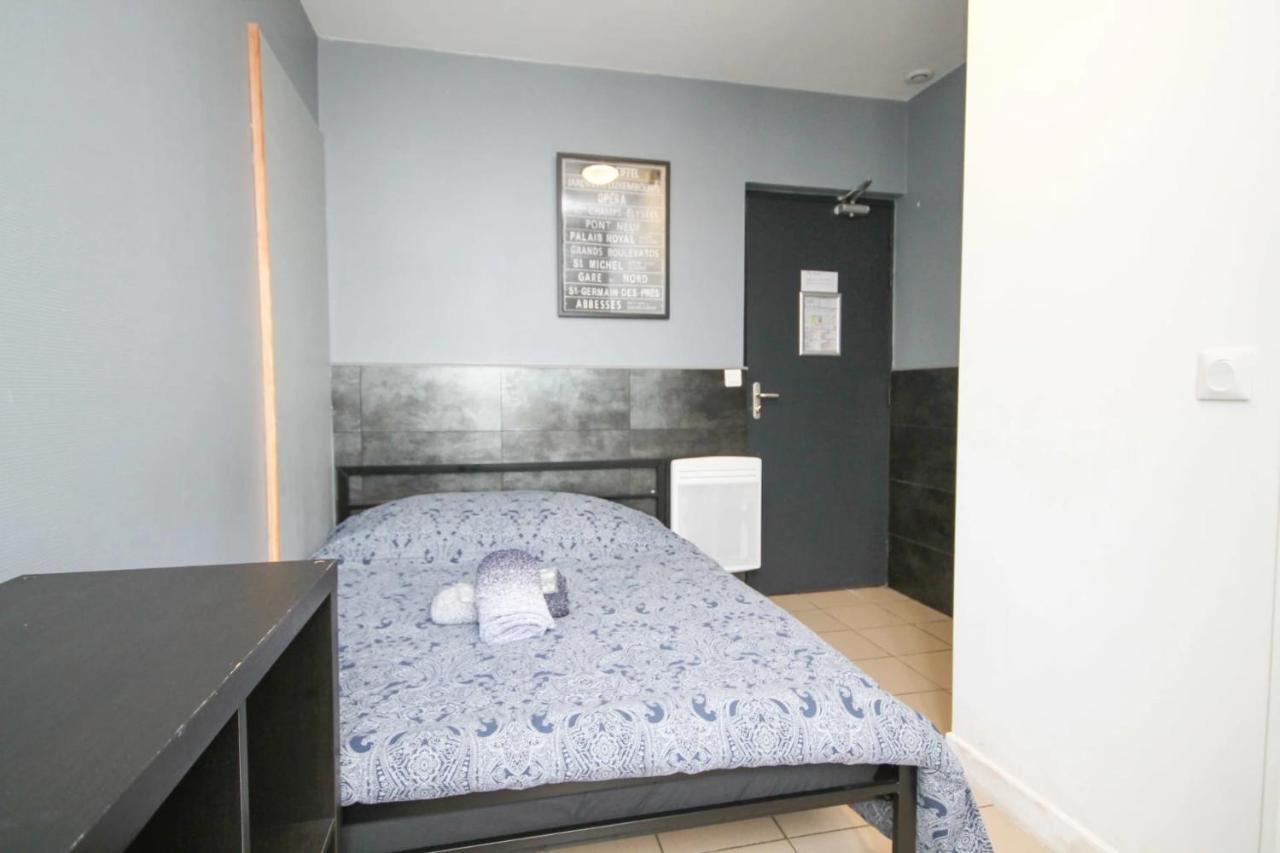 02 - Chambre Avec Lit Double Et Sdb Prive Wifi Saint-Denis  Zewnętrze zdjęcie